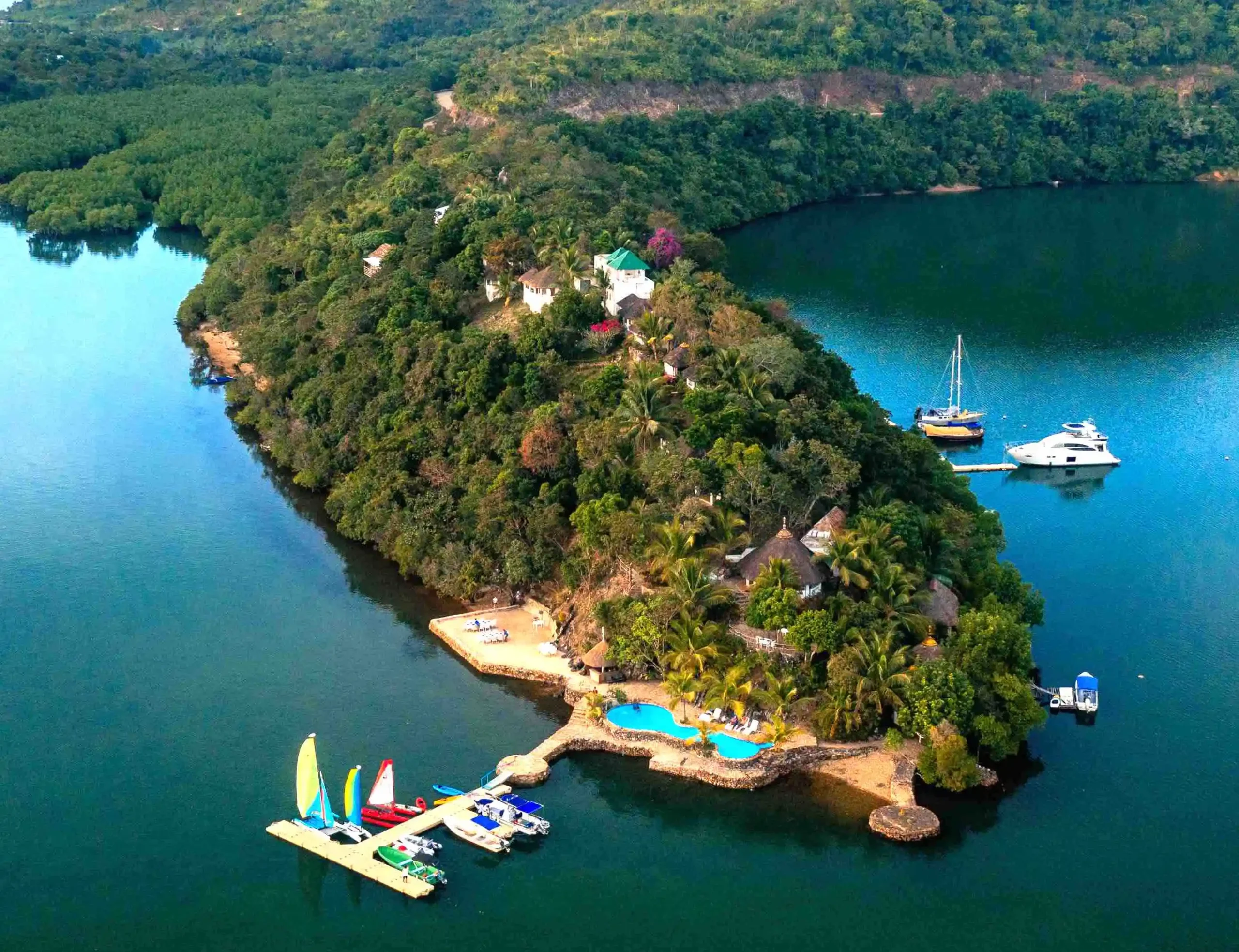 Marina Del Sol International Resort and Yacht Club